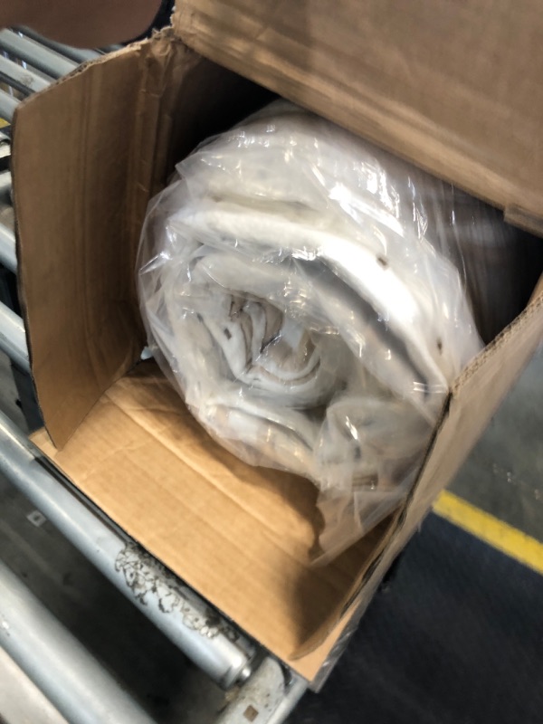 Photo 1 of ***NOT EXACT BUT SIMULAR***12 Inch Queen Mattress, Hybrid Queen Mattresses in a Box, Gel Memory Foam, Pocket Springs for Motion Isolation, Medium Firm Matress,60"x80"x12"
Visit the LegacyAmerhome Store