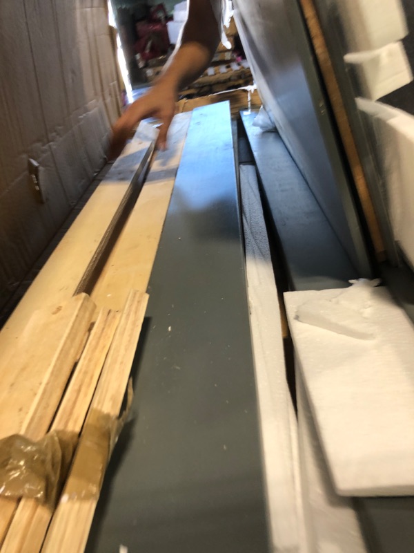 Photo 1 of ***MISSING PARTS / SCREWSS!!!!!!******USED FOR PARTS*******TWIN HOUSE BED WITH 2 DRAWRS***