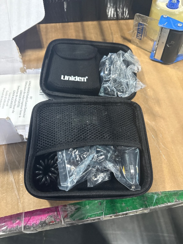 Photo 1 of **DOESNT WORK***
Uniden R7 Extreme Long Range Laser/Radar Detector, Built-in GPS, Real-Time Alerts, Dual-Antennas Front & Rear w/Directional Arrows, Voice Alerts, Red Light and Speed Camera Alerts
