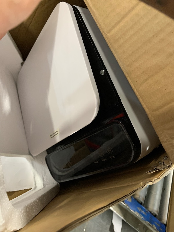 Photo 1 of **CONTROL PANEL IS COMING UNDONE FROM THE UNIT** Windowless Portable Air Conditoner, 12H Timer &1.16Gal Tank, 45° Oscillation, 3-IN-1 Portable AC with Remote, 3 Modes 3 Speeds, Fast Cooling Quiet Ventless Swamp Cooler for Home, 3 Ice Packs, White