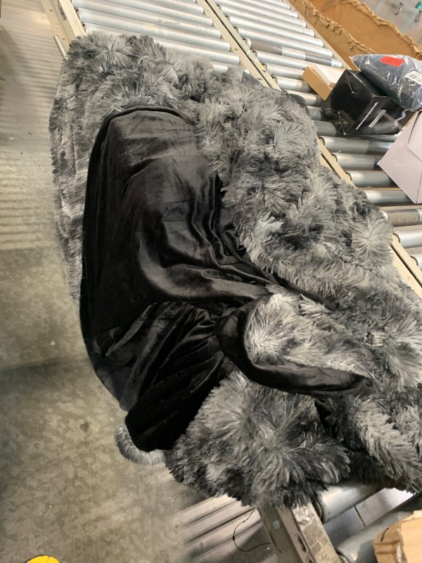 Photo 1 of DUVET COVER ONLY/ NOITHING INSIDE. NO PILLOWCASES***PLEASE READ FULL DESCRIPTION. DUVET COVER!!!!!!!! *** XeGe Tie Dye Plush Faux Fur Duvet Cover King Size, Ombre Marble Print Shaggy Furry Comforter Cover, Soft Fluffy Fuzzy Velvet Bedding with Zipper for