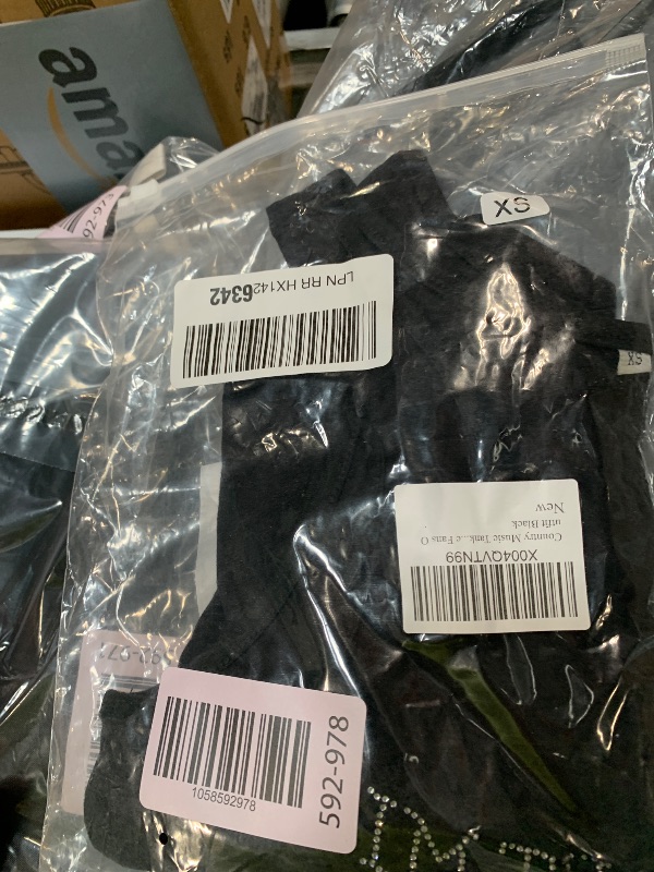 Photo 1 of ******XS*****Cowgirl Outfits for Women Sparkly Country Music Tank Top Country Concert Crop Tops Rodeo Western Crop Top Black