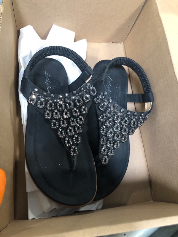 Photo 1 of ** VERY USED ** Littleplum Womens Sandals Arch Support Slingback Sandals Summer Beach Shoes Ankle Strap Thong Elastic Flat Sandals for Women Chic Black Size 6
