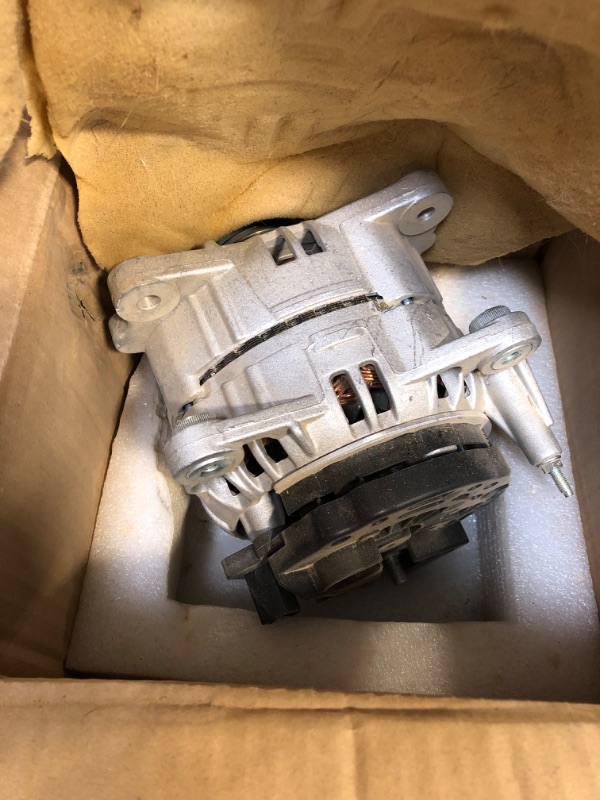 Photo 1 of ** VERY USED ** SCITOO Alternator Fit for Volkswagen for Jetta 2005 2006 2007 2008 2009 for Volkswagen Rabbit 2006 2007 2008 2009 12V 140Amp CW 5-Groove Pulley 11254 ABO0402 0-124-525-062 0-124-525-102 23552