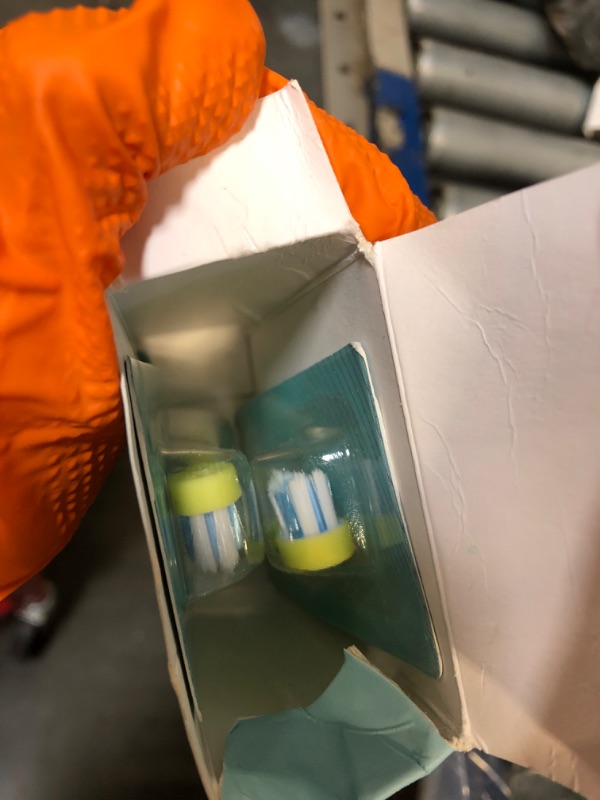 Photo 1 of ** ONLY 2 ** FUMEIKANG Kids Electric Toothbrush Heads Replacement Compatible with Philips Sonicare (Pack of 3) (Green, Medium)