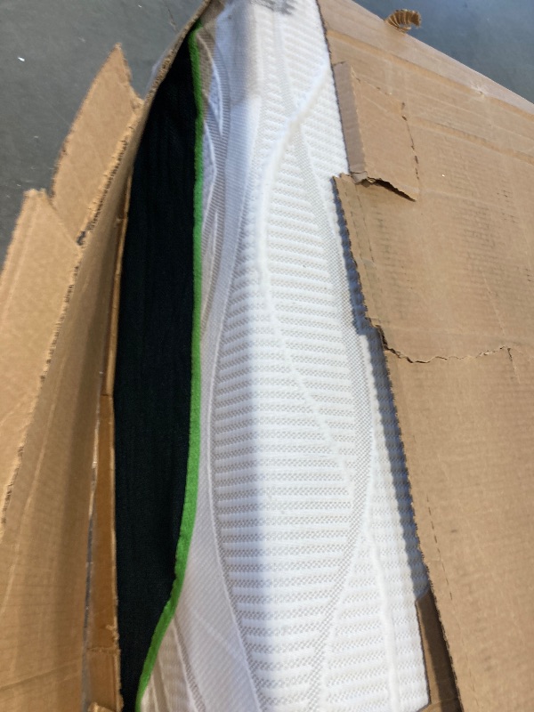 Photo 1 of ** DIRTY ** Queen Mattress 12 Inch,Rest Only Cooling Gel Memory Foam & Pocketed Coils Hybrid Mattress in a Box, Medium Firm for Pressure Relief and Motion Isolation