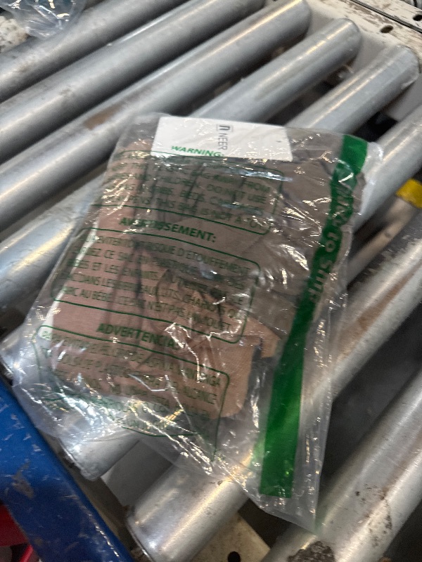 Photo 1 of ** ONLY 2** Neer 3 Pack Women's Scoop Neck Stretchy Tops Cotton Half Sleeve Slim Fitted T-Shirts Tight Casual Basic Summer Tees(Black, Army Green, Coffee,Large)