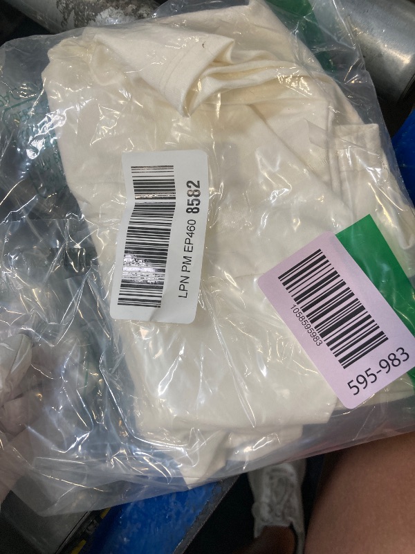 Photo 1 of **CREAM COLOR****Polly Pocket Rainbows T-Shirt *****KIDS SHIRT***