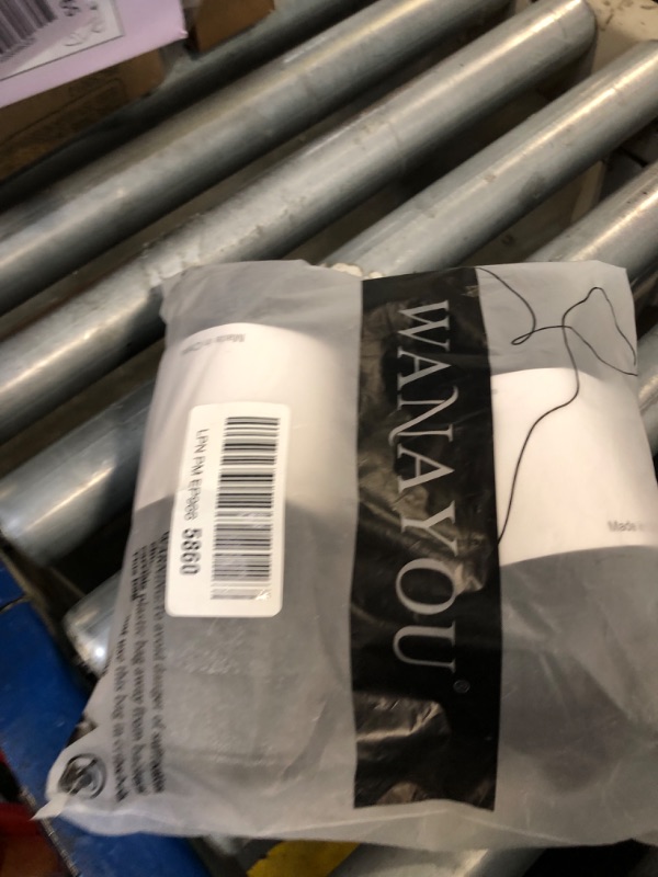 Photo 1 of ** ONLY 2 ** Women's Zip Front Sports Bra Wireless Post-Surgery Bra Racerback Yoga Sports Bras Plus Size Surgical Sports Bra Pack Mastectomy Bras for Women Front Closure Bra (XXX-Large, 3 Pack(Black+Grey+Purple))