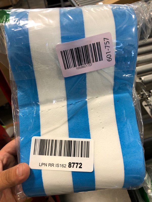 Photo 1 of ***LITTLE CRACK ********Sunlite Sports EVA 5-Layer Pull Buoy Leg Float - Pool Training Aid, Legs and HIPS Support for Adults, Kids, and Beginners, for Swimming Stroke