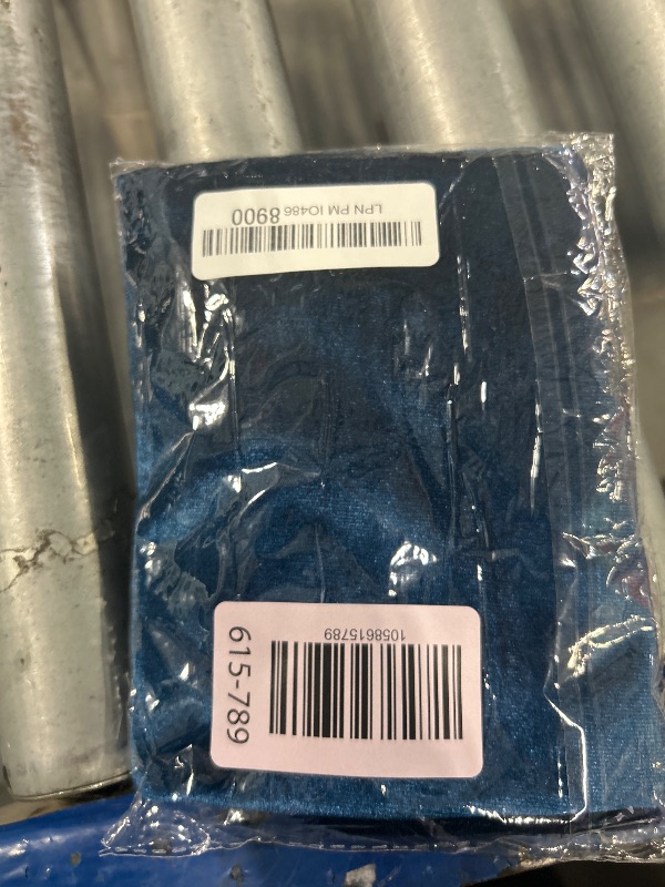 Photo 1 of ** only one**Tatuo 6 Pieces Velvet Durag for Men Stretchable Luxury Wave Cap with Long Tail and Wide Straps for Men Women(Green, Purple, Red, Gold, Blue, Dark)