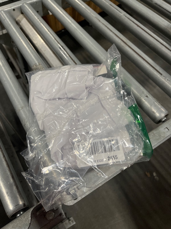 Photo 1 of Design by Olivia Women's Body Enhancing Comfort Modern City Cuffed Short with Pockets White S