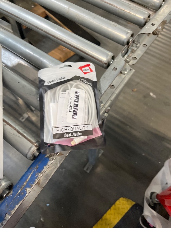 Photo 1 of [Apple MFi Certified] Lightning to HDMI Adapter 10ft Cable, 1080P HD Sync Screen Mirroring for iPhone/iPad to TV/Monitor/Projector, Plug & Play No Power Required, iOS-Compatible Digital AV Connector