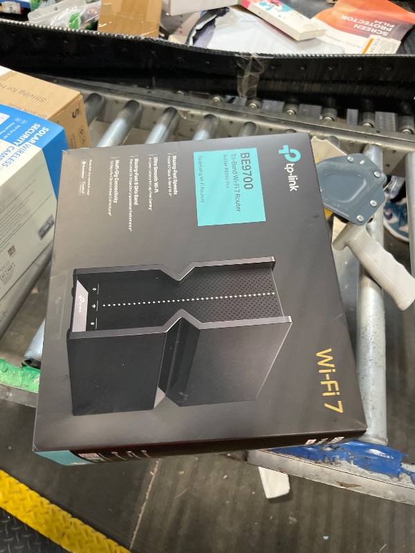 Photo 1 of ** MISSING PARTS** TP-Link Tri-Band BE9700 WiFi 7 Router Archer BE550 Pro 1 × 10G + 4 × 2.5G, USB 3.0 6 Internal Antennas VPN Clients & Server 6GHz Band, Easy-Mesh, HomeShield, MLO, Private IOT