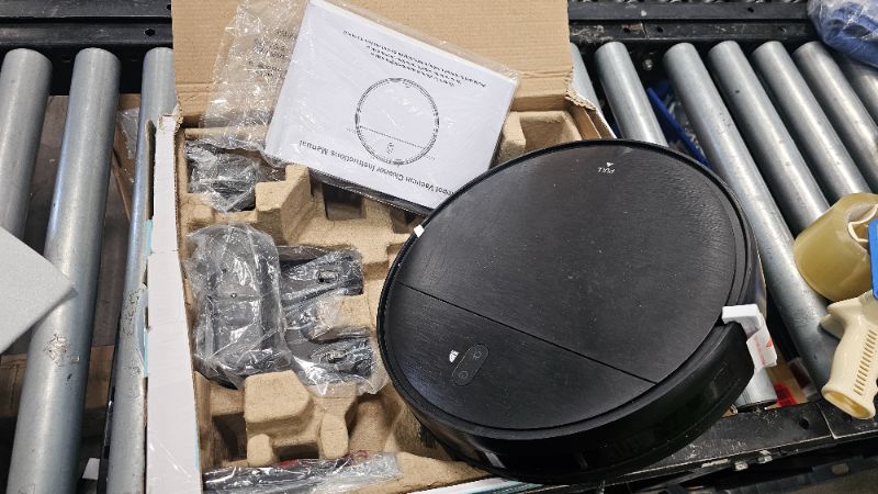 Photo 1 of ****parts only***Robot Vacuum and Mop Combo, 2 in 1 Mopping Robot Vacuum Cleaner with Schedule, Wi-Fi/Voice/App, Strong Suction, Easy of Use, Self-Charging Robotic Vacuum, Slim, Ideal for Hard Floor, Pet Hair, Carpet