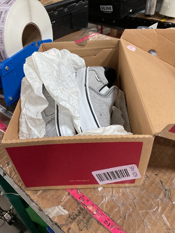 Photo 1 of Vans Women's Asher Deluxe Slip-On Shoe | Comfortable Sneakers for Fashion, Walking & Everyday Wear, Summer Canvas Black, 7.5