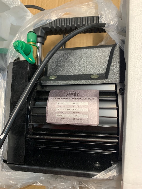 Photo 1 of (see all images) PB Motor Tech 3 Gallon Vacuum Chamber Kit with Tempered Glass Lid - 4.5CFM Vacuum Pump. 38 Micron Vacuum Pump Kit (Oil Not Included) - Ideal for Wood Stabilization