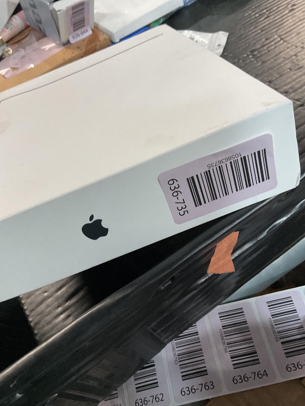 Photo 1 of *******************Locked to previous user--FINAL SALE**************
Apple 2025 MacBook Air 13-inch Laptop with M4 chip: Built for Apple Intelligence, 13.6-inch Liquid Retina Display, 16GB Unified Memory, 256GB SSD Storage, 12MP Center Stage Camera, Touch