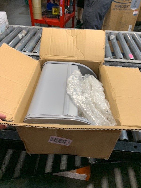 Photo 1 of (see all images) FINESSY Modern Metal Bread Box for Kitchen Countertop, Farmhouse Homemade Loaf Bread Storage Bin Holder for Kitchen 