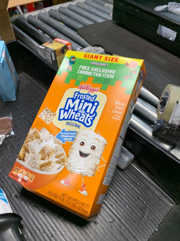 Photo 1 of ***(EXP: 3/7/26)NONREFUNDABLE***Kellogg's Frosted Mini-Wheats Breakfast Cereal, Kids Cereal, Family Breakfast, Giant Size, Original, 29.5oz Box (1 Box)
