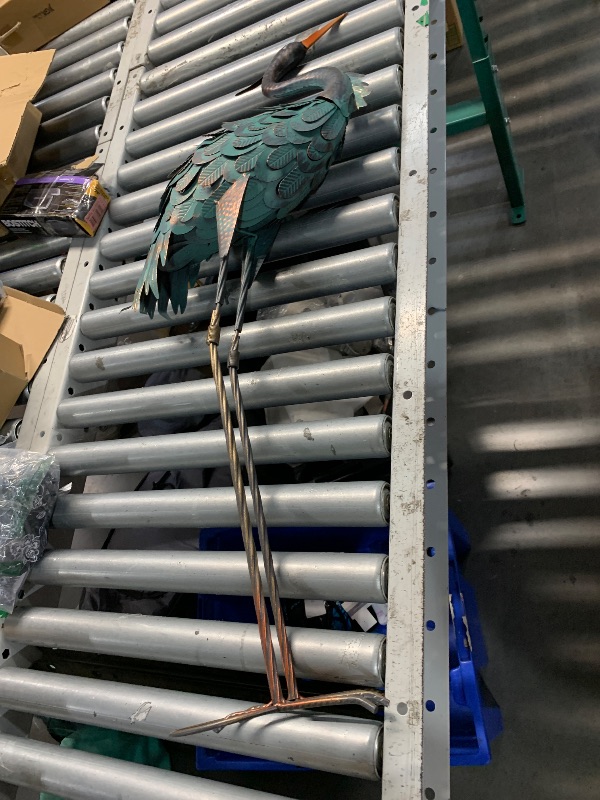 Photo 1 of (DAMAMGED) (Head does not attach) 1 Pack Beautiful Heron Outdoor Garden Statue Ornament Realistic Metal Heron Lawn Yard Patio Decorations Art Sculpture Outside Decor Gift for Women Grandma Birthday,48" Tall Brone Heron