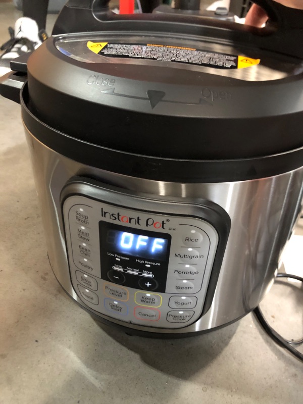 Photo 1 of (USED/FAIR) (POWER TESTED) Instant Pot Duo 7-in-1 Electric Pressure Cooker, Slow Cooker, Rice Cooker, Steamer, Sauté, Yogurt Maker, Warmer & Sterilizer, Includes App With Over 800 Recipes, Stainless Steel, 8 Quart