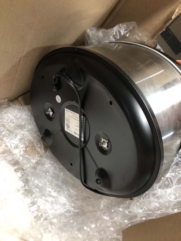 Photo 1 of (DENTED) (PARTS) Crock-Pot 7 Quart Oval Manual Slow Cooker, Stainless Steel (SCV700-S-BR), Versatile Cookware for Large Families or Entertaining