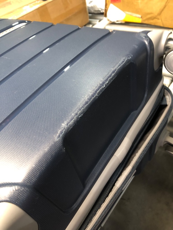 Photo 1 of ***DAMAGED - WHEEL BROKEN - COVERED IN SCRATCHES - SEE PICTURES***
Samsonite Freeform 24-Inch Medium Luggage with Dual 360° Spinner Wheels - Checked Suitcase - TSA Lock, Airline-Approved - Lightweight Durable Polypropylene Expandable Hardshell - Navy