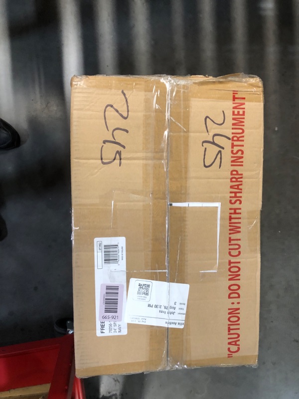 Photo 1 of ***DAMAGED - WHEEL BROKEN - COVERED IN SCRATCHES - SEE PICTURES***
Samsonite Freeform 24-Inch Medium Luggage with Dual 360° Spinner Wheels - Checked Suitcase - TSA Lock, Airline-Approved - Lightweight Durable Polypropylene Expandable Hardshell - Navy