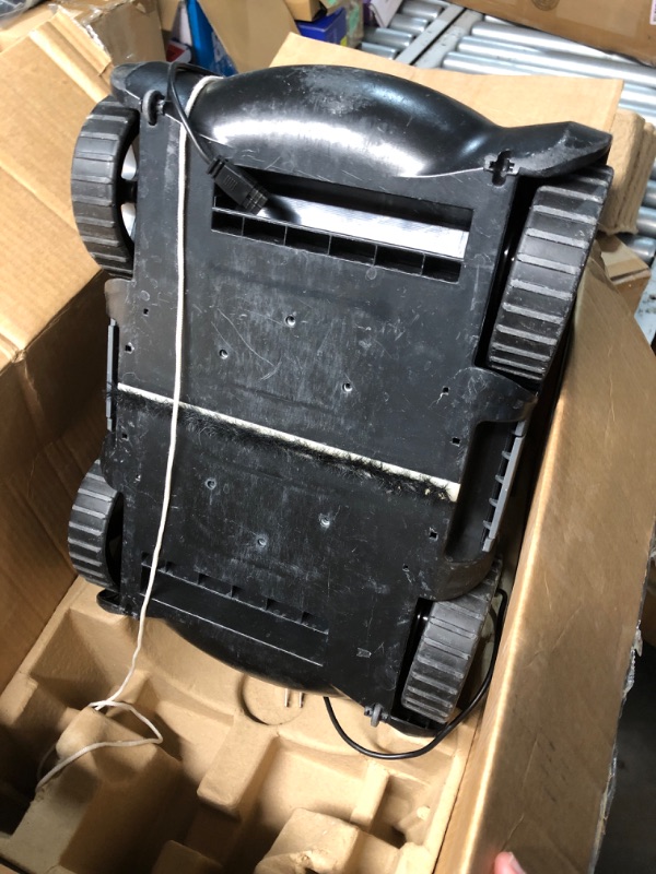 Photo 1 of (PARTS/SCRAP) (NON-FUCNTIONAL) Hinice Cordless Robotic Pool Cleaner,Automatic Pool Vacuum Robot for In-Ground/Above Ground Pools,150 Min Runtime, IPX8 Waterproof, 2200 Sq Ft Coverage (Dark Grey)