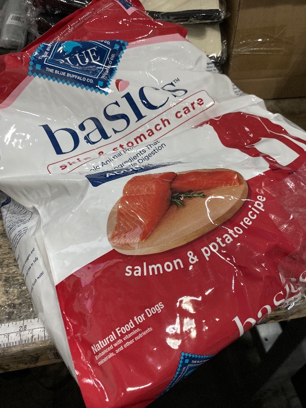 Photo 1 of **EXP: NOV/14/2026 ** Blue Buffalo Basics Adult Dry Dog Food for Skin & Stomach Care, Limited Ingredient Diet, Made in the USA with Natural Ingredients, Salmon & Potato Recipe, 11-lb. Bag