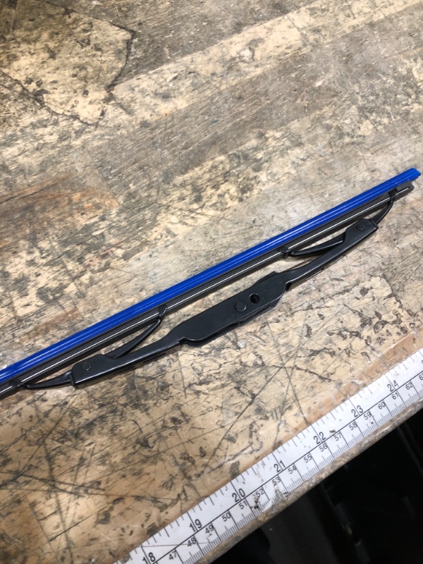 Photo 1 of 10" Rear Wiper For Chevy Traverse 24-18 /Buick Enclave 24-18?Encore 22-13 /Hummer H2 09-03 H3 10-06 /Dodge Nitro 12-09 /Saturn Vue 07-02 /Mazda Tribute 06-01 Back Windshield Wiper Blades (10-N)