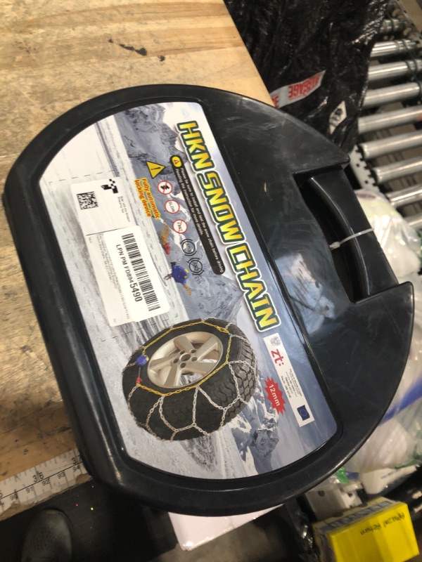 Photo 1 of Auto Tightening Snow Chains Tire Chains For Cars Suv Pickup Trucks - Auto Tightening 1 Min Quick Fit AND Easy Installation, Reusable Universal Emergency Traction Snow Chains - Set of 2?HKN90?