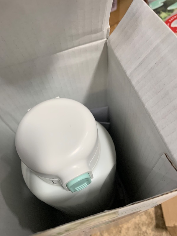 Photo 1 of ***FOR PARTS ONLY/NON-FUCNTIONAL (DENTED)***** AERKINE Portable Milk Warmer for Travel - The Portable Bottle Warmer On The Go with 16.9 Ounces Large Capacity and 10000mAh Long Battery Life, Meet All Your Baby Travel Essentials Needs(Green)