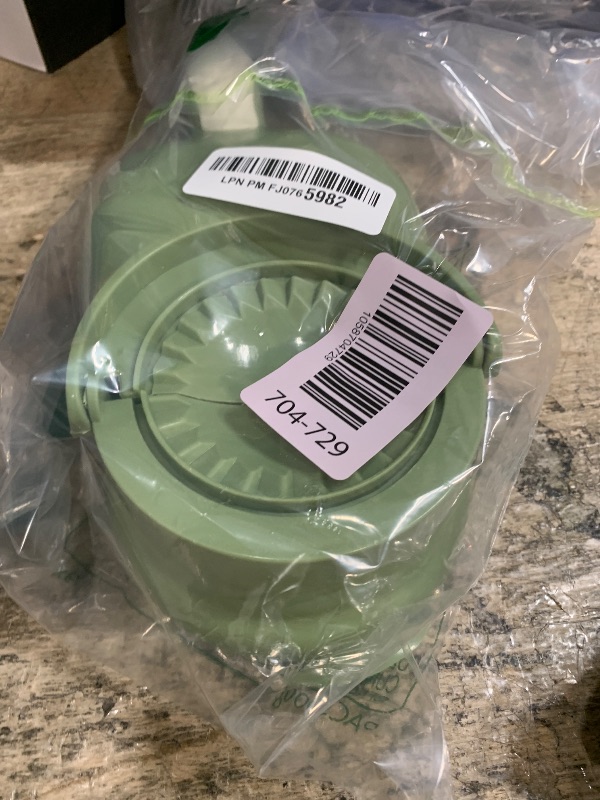 Photo 1 of 2 in 1 Dumpling Maker, Baking Pastry Pressing Dumpling Skin Wrapper Mould, Manual Dough Press Maker, for Empanada, Ravioli, Pierogi, Hand Pie Pot Stickers, Jamaican Beef Patties(Green)