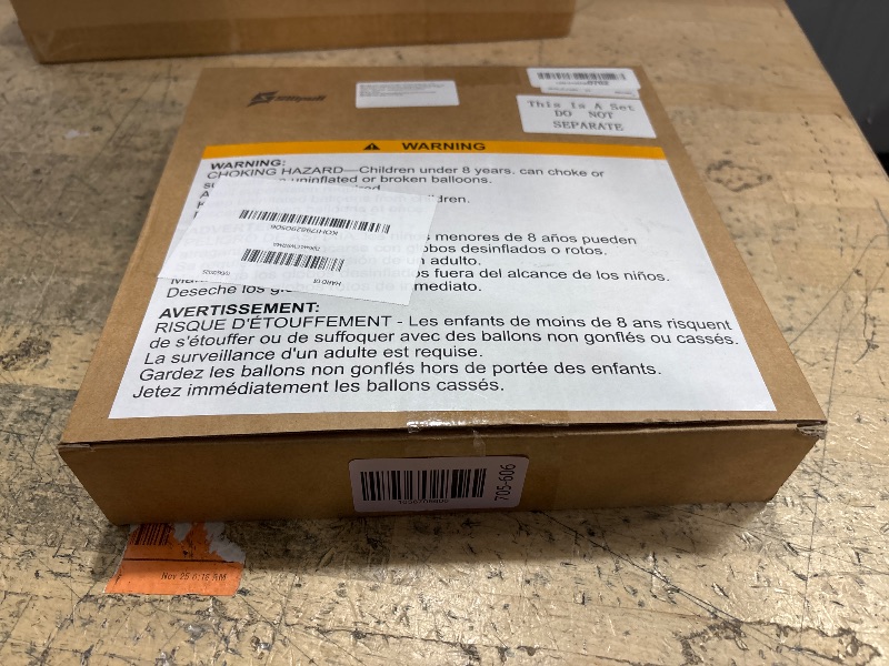 Photo 1 of 4 Pcs 28 Inch Kids Inflatable Chairs Blow up Chairs Inflatable Furniture Novelty Blow up Couch Seat Waterproof PVC Air Sofa Couch for Kids Beach 90s Party Camping, Picnics Party Supplies(Blue)