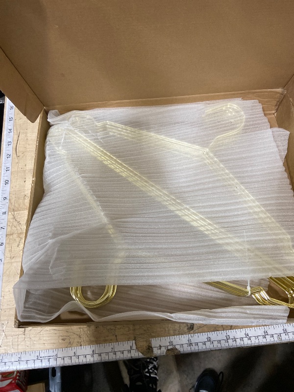 Photo 1 of 17.7" Strong Metal Wire Clothes Hangers, Coat Hanger, Standard Suit Hangers, Metal Shirt Dress Hanger Rack, 30 Pack, Gold1058710521
LPNO409684600
