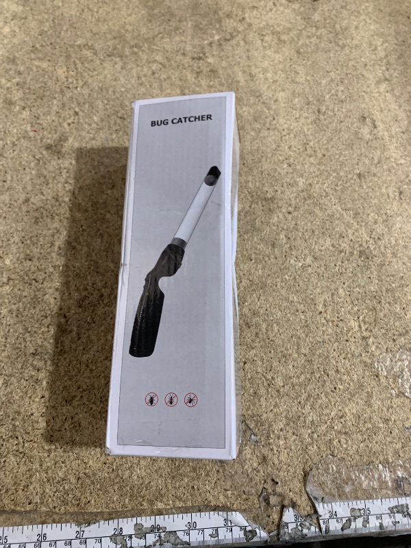 Photo 1 of 2025 Vacuum Bug Catcher Spider Insect Traps Catcher Bug Pest Control for Adults and Kids Insects Handheld LED Flashlight for Stink Bugs,Pest Suction Trap,Beetle,Cockroach,Ants,Moth(battery not include