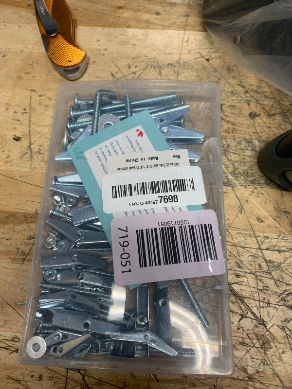 Photo 1 of 100pcs Heavy Duty Drywall Anchors and Screws, 25 Sets Toggle Bolts and Wing Nuts Set for Hanging Lamps Heavy Items 1/8" 14 Sets, 3/16" 6 Sets, 1/4" 5 Sets