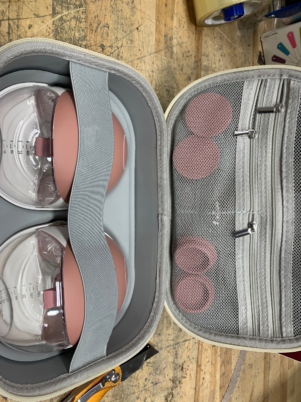 Photo 1 of *************1 NON-FUNCTIONAL**************
Momcozy Breast Pump Hospital-Grade, Hands Free Breast Pump App with Leak-Proof DoubleFit Flange, Personalized Multi-Modes & 15 Levels, 2 Count