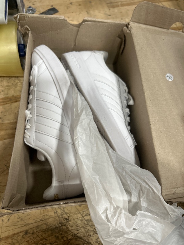 Photo 1 of (used) adidas Women's Grand Court 2.0 Tennis Shoe 8.5