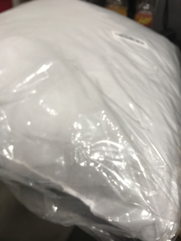 Photo 1 of MIULEE Throw Pillow Insert, 18x18 Inch 100% Virgin Fiber Filling Bed Couch Pillows ( 1 ) 