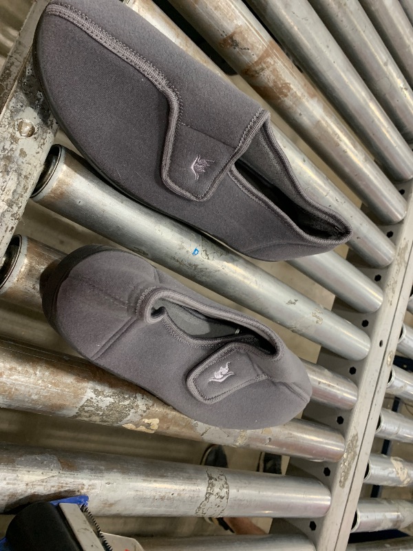 Photo 1 of (SIZE 12) Happy Touch Men's Adjustable Wrap 80-D Memory Foam Comfy Diabetic Slippers for Swollen Feet, Edema, Arthritis, Elderly Indoor/Outdoor w/Anti Slip Sole, (Gray, 12)
