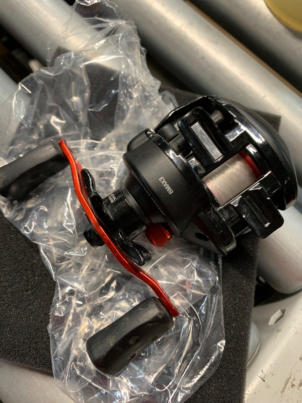 Photo 1 of (see all images) Max Digital Line Counter Low Profile Baitcast Reel, Size 50LP (1498759), Carbon Fiber Star Drag