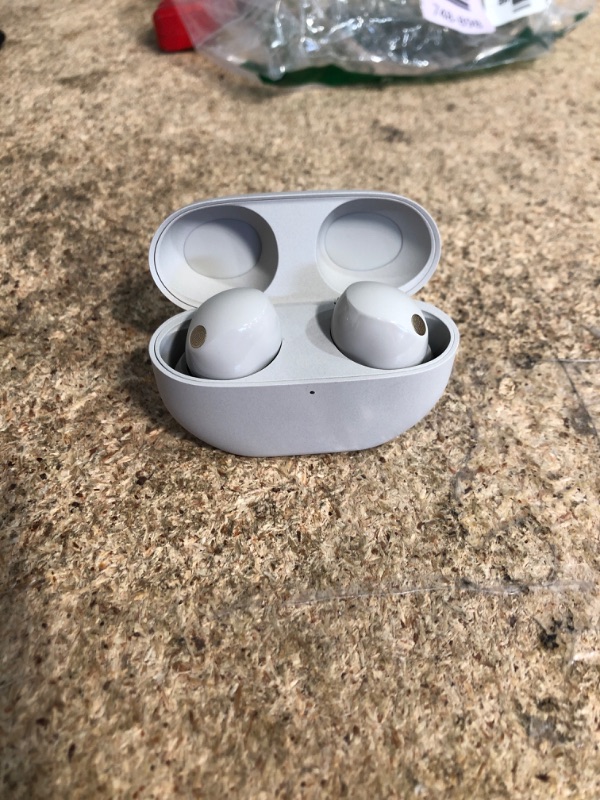 Photo 1 of ** CASE DOESNT CLOSE ALL THE WAY
 Sony WF-1000XM5 The Best Truly Wireless Bluetooth Noise Canceling Earbuds & in-Ear Headphones with Alexa Built-in, Silver