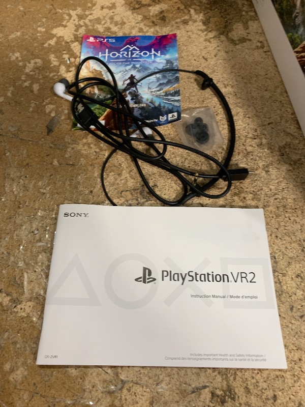 Photo 1 of *****************NON-FUNCTIONIG, 1 BUTTOM BROKEN****************
PlayStation VR2 Horizon Call of The Mountain™ Bundle (PSVR2)