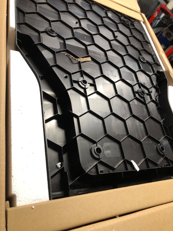 Photo 1 of * PREV CUSTOMER STATES NO FUNCTIONALITY* ** PARTS ONLY ** 
ECOVACS Goat A2500 RTK Robot Lawn Mower, Lidar-Enhanced RTK+Vision Navigation, Auto-Mapping, Dual Blades, Edge Precision Mowing, Perimeter Wire-Free, Suitable for 5/8 Acres Lawn, 50% Slope Capabil