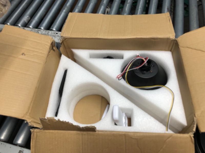 Photo 1 of ***USED - LIKELY MISSING PARTS - SEE PICTURES***
KENSID 52 Inch Ceiling Fans with Lights and Remote,Low Profile Flush Mount Modern Black Ceiling Fan with Light, 5 Blades,Dimmable LED Light,6 Speed DC Motor,Indoor Outdoor Ceiling Fan for Bedroom