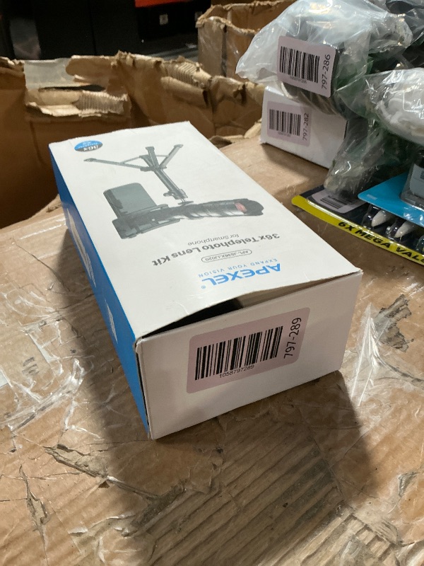 Photo 1 of ***PARTS ONLY***APEXEL 36x High Power HD Telephoto Lens Kit | Zoom Camera Lens with Tripod & Universal Clip | iPhone/Samsung/Android | Wildlife Photography and Observation