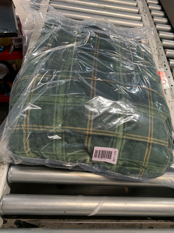 Photo 1 of ""Je t'Adore deluxe velvet reversible to sherpa 20 lb weighted blanket""
